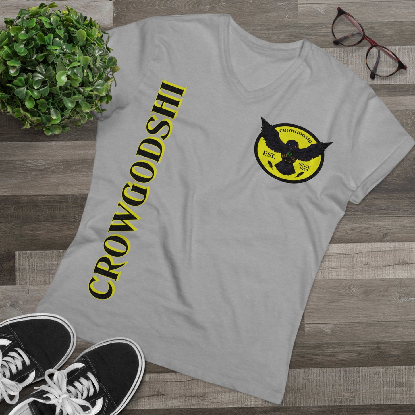 Crowgodshi Designer First Generation Men’s Presenter V-neck, YELLOW LOGO