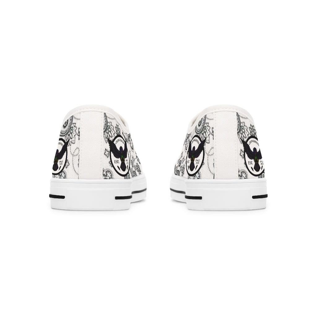 Women's Crowgodshi White Colors Low Top Sneakers