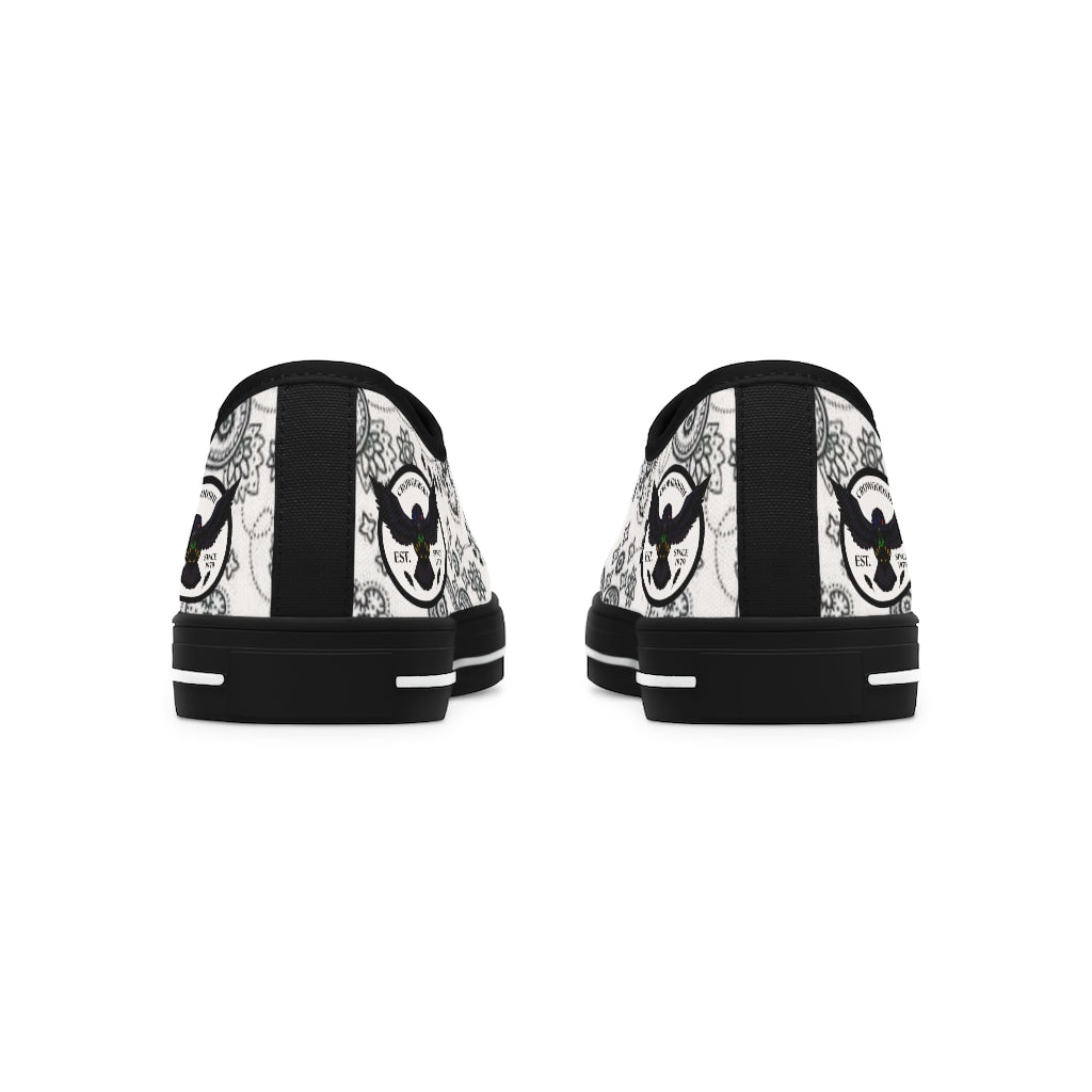 Women's Crowgodshi White Colors Low Top Sneakers