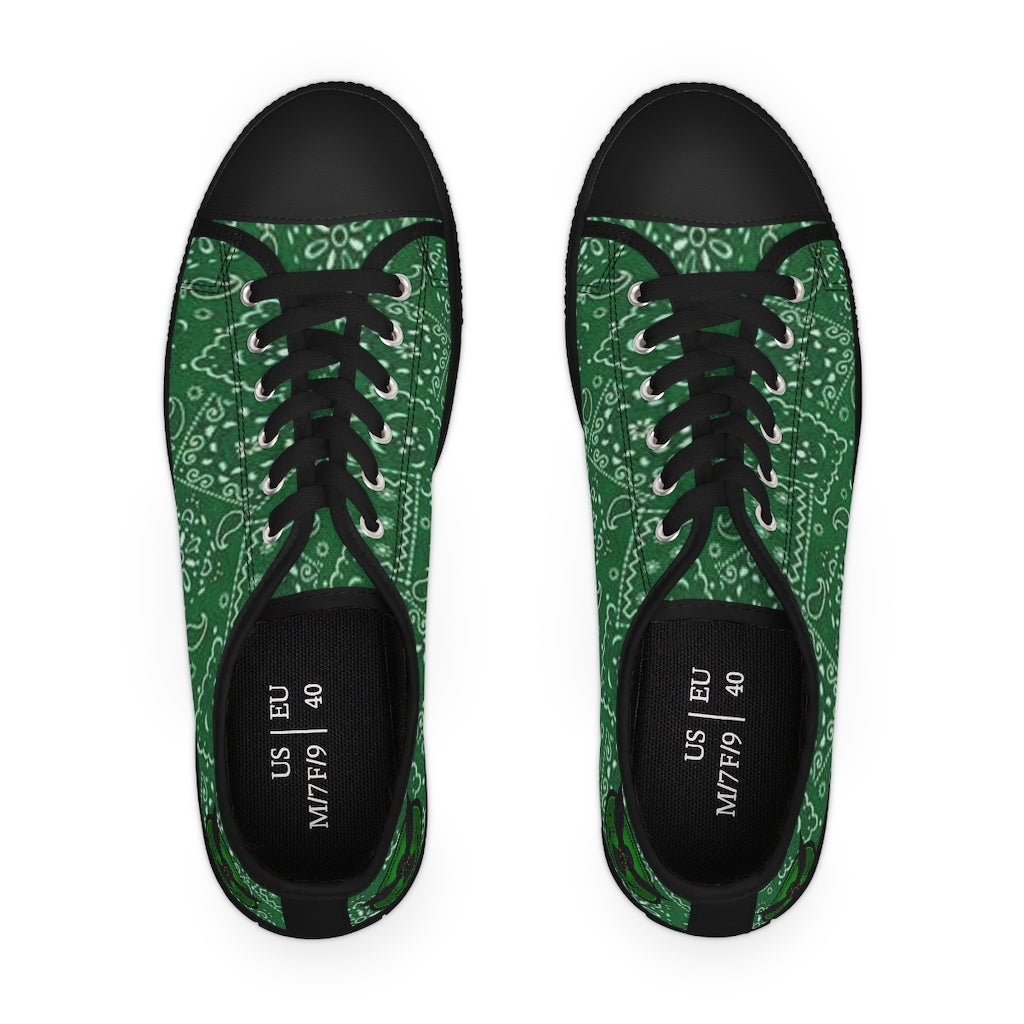 Women's Crowgodshi Green Colors Low Top Sneakers