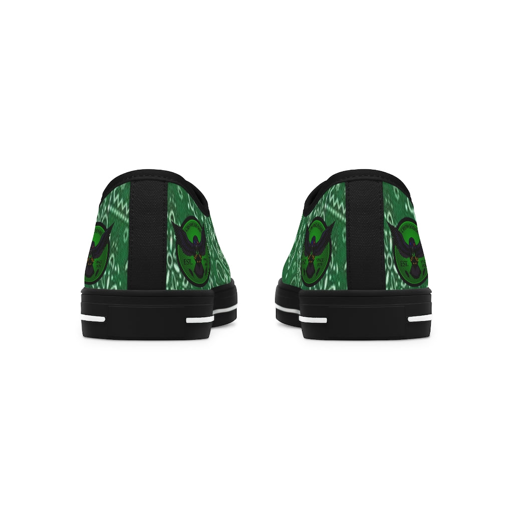 Women's Crowgodshi Green Colors Low Top Sneakers